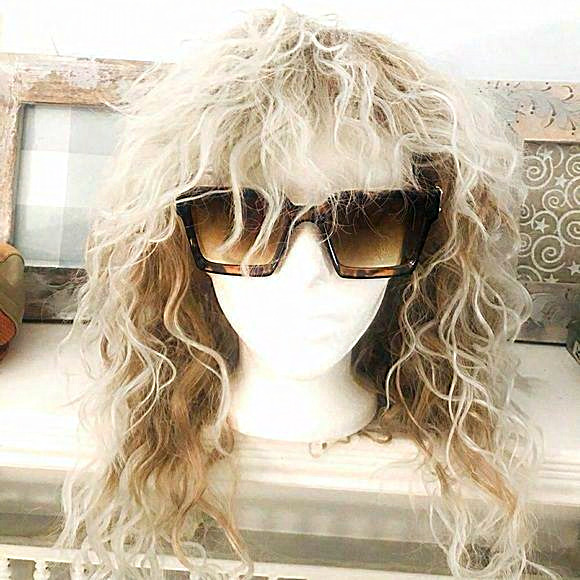 -‎ Beach Wave Wig - Picture 1 of 7